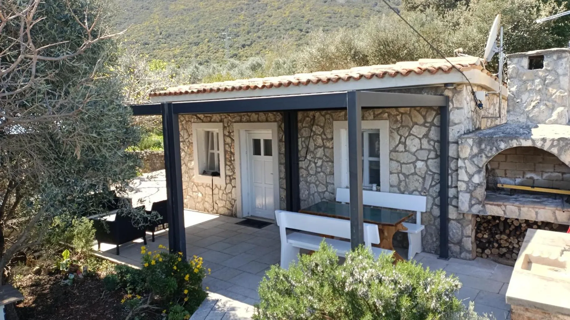 Holiday Home Ruby Sveti Jakov 0*,  Croatia