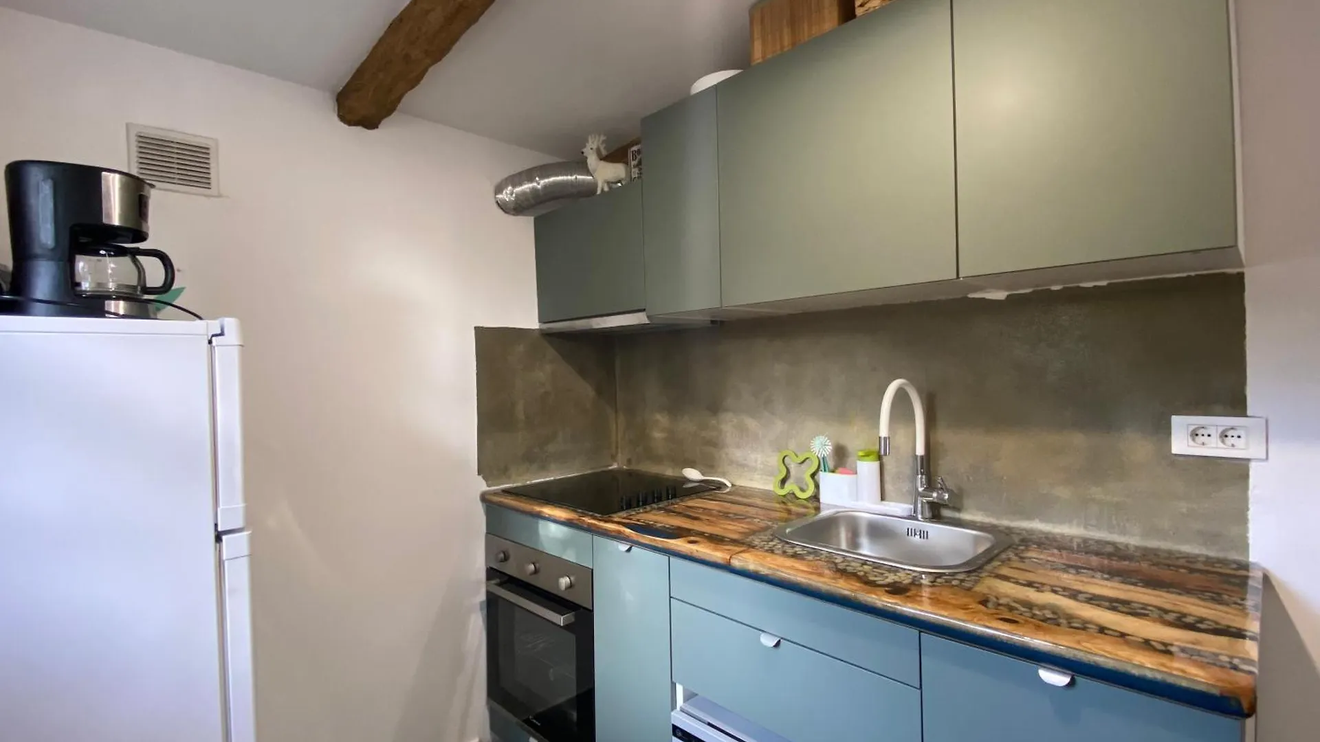 Holiday Home Ruby Sveti Jakov 0*,